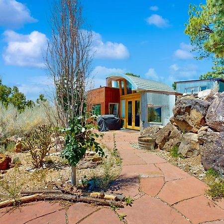 Peace & Pizza Villa Taos Exterior photo