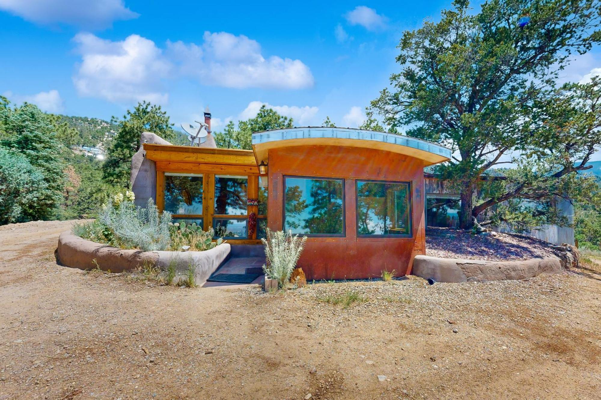 Peace & Pizza Villa Taos Exterior photo